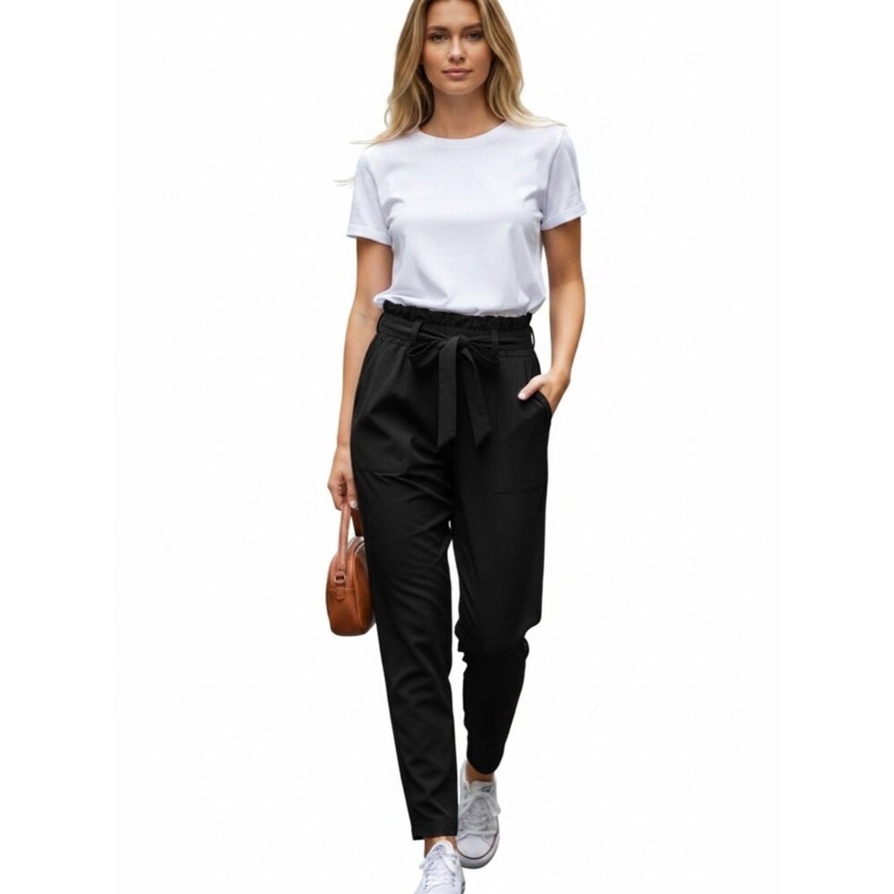 ATHLETA Skyline Featherweight Paper Bag Ankle Pants. Black Size 2 EUC